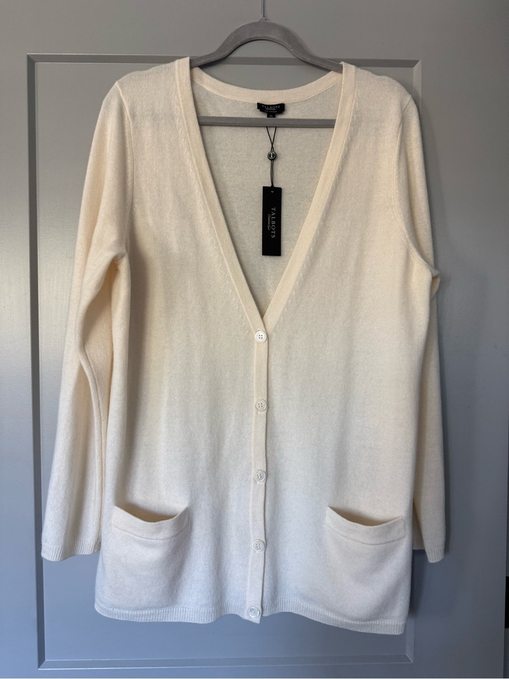 Talbots Cashmere V-Neck Cardigan Sweater NWT Size XL in Ecru Color